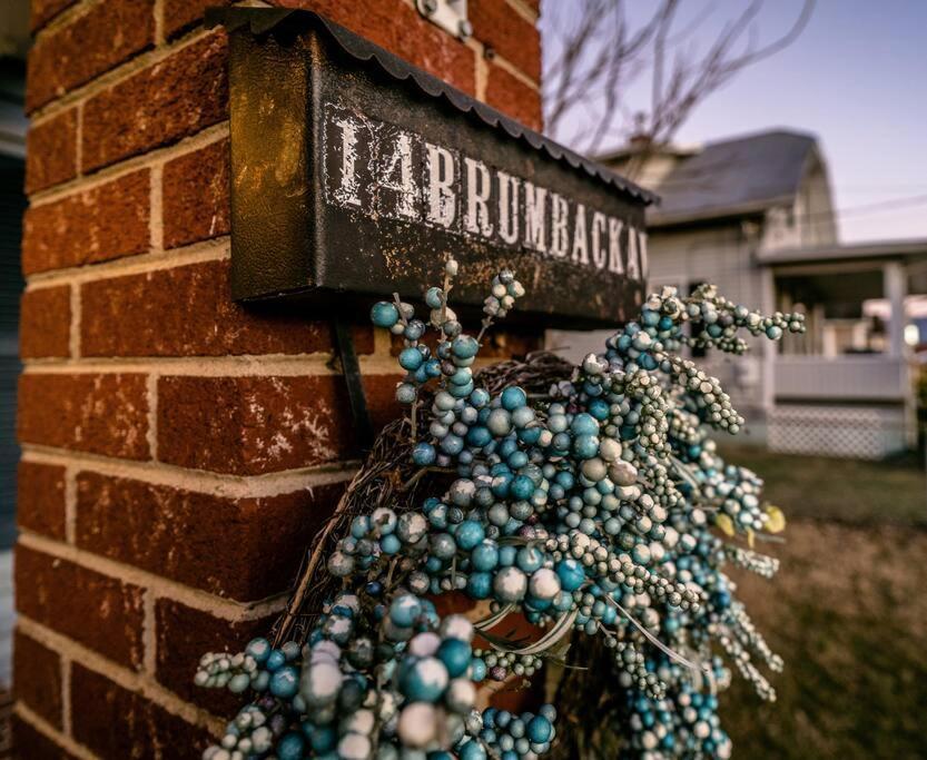 Dog And Family Friendly 4Br W Wifi And Fenced Yard By Zen Living Short Term Rental Luray Exterior foto