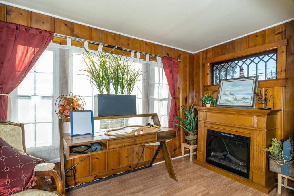 Dog And Family Friendly 4Br W Wifi And Fenced Yard By Zen Living Short Term Rental Luray Exterior foto