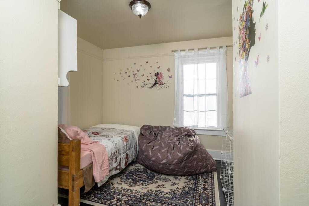 Dog And Family Friendly 4Br W Wifi And Fenced Yard By Zen Living Short Term Rental Luray Exterior foto